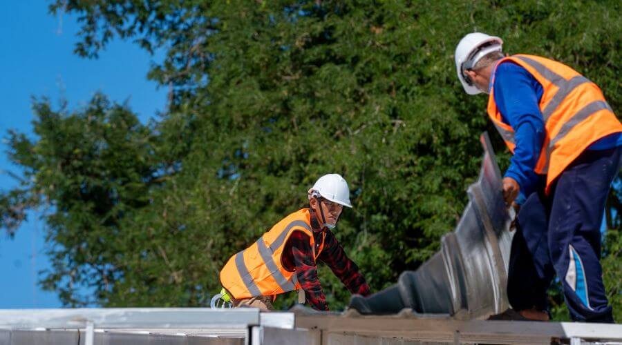 Roof repair in Conde, SD